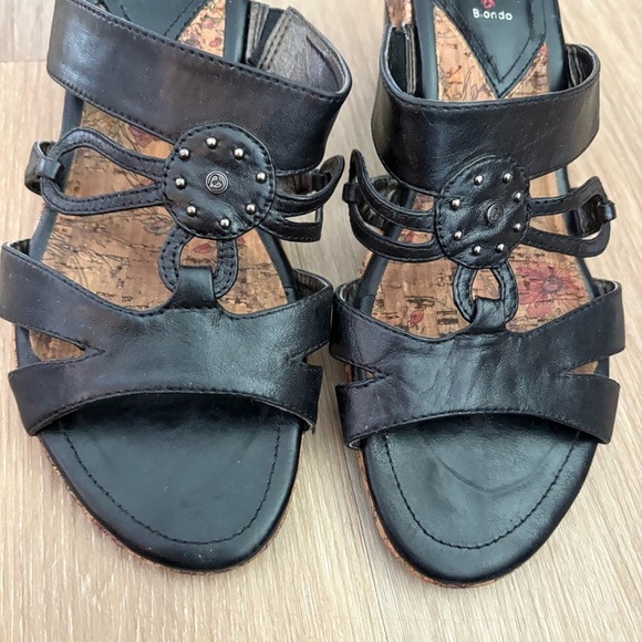 Blondo Black Wedge Sandals Women’s Size 9 – Cork Floral Platform Leather - Picture 2 of 7